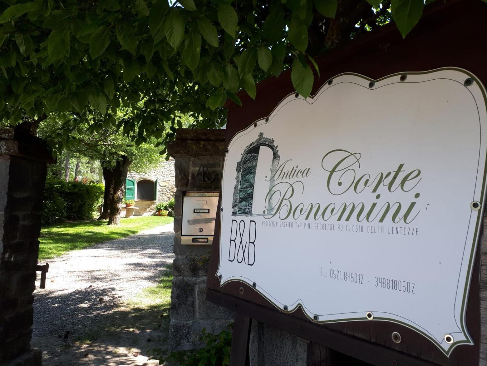 La Corte Bonomini Bed & Breakfast Neviano degli Arduini Dış mekan fotoğraf