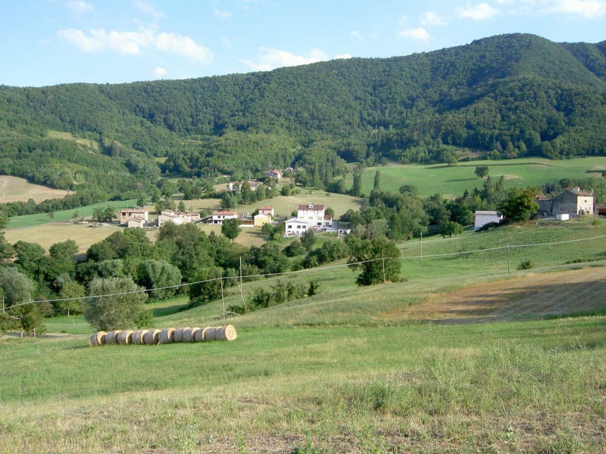 La Corte Bonomini Bed & Breakfast Neviano degli Arduini Dış mekan fotoğraf