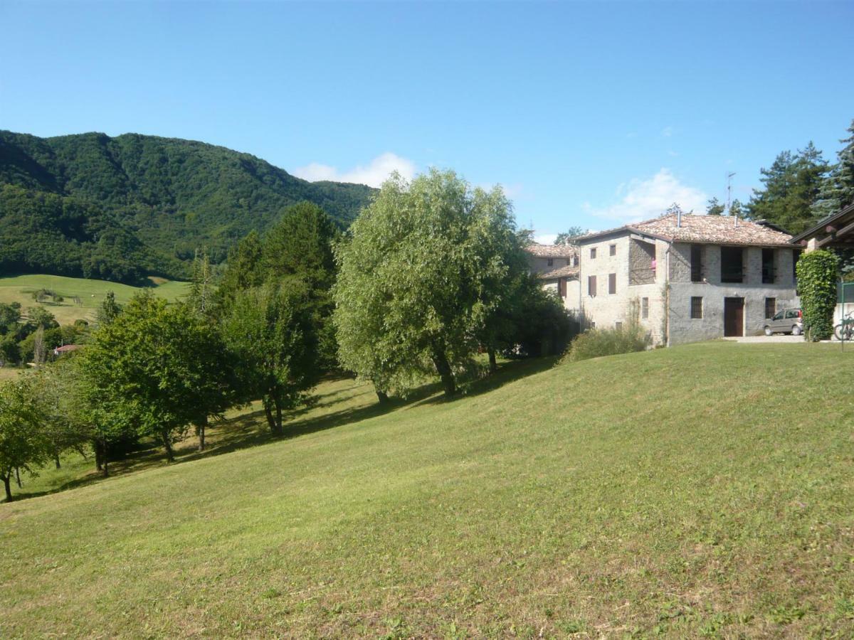 La Corte Bonomini Bed & Breakfast Neviano degli Arduini Dış mekan fotoğraf