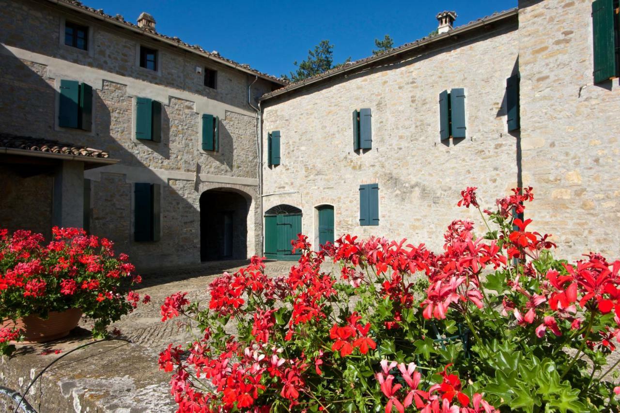 La Corte Bonomini Bed & Breakfast Neviano degli Arduini Dış mekan fotoğraf