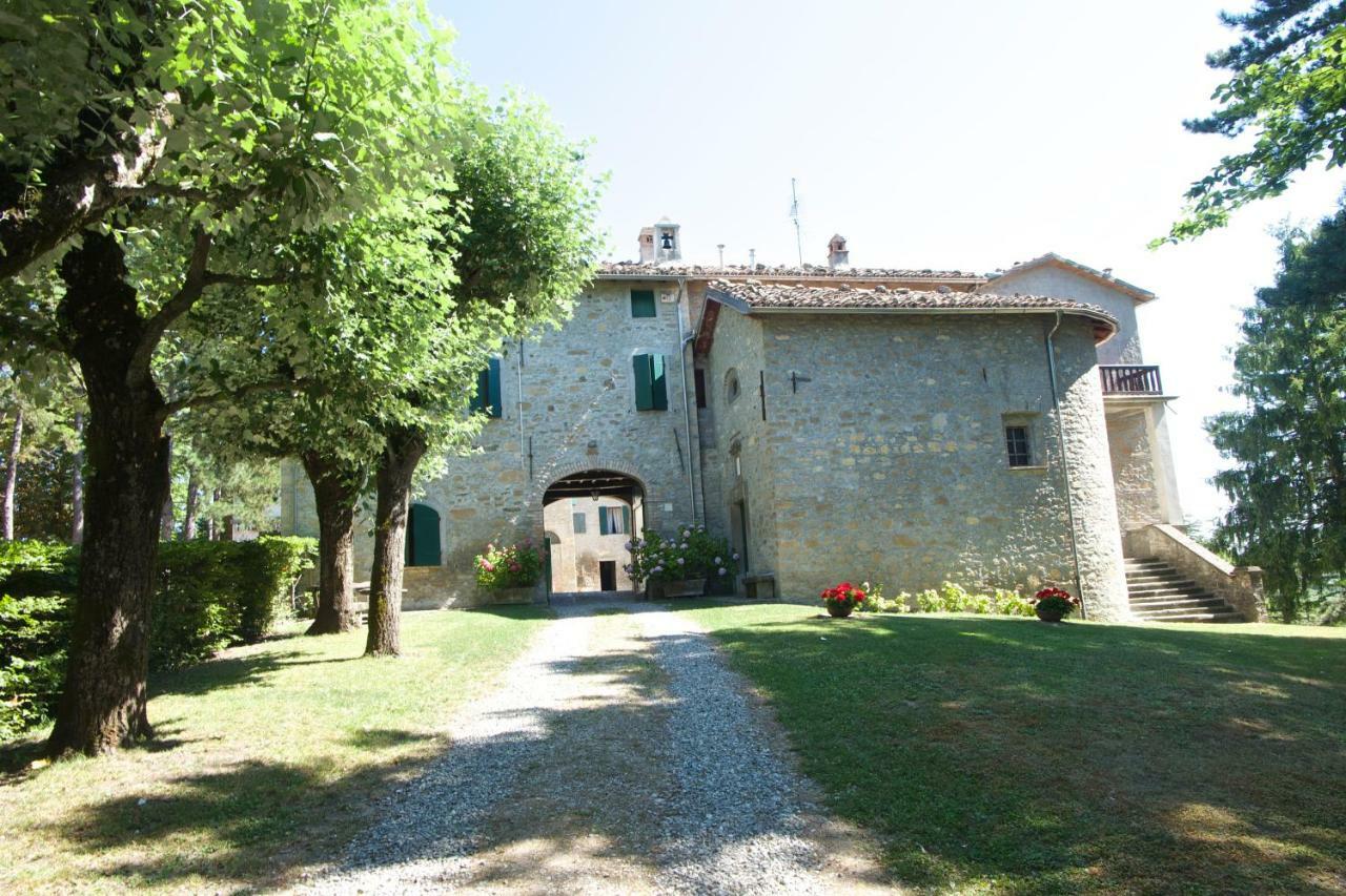 La Corte Bonomini Bed & Breakfast Neviano degli Arduini Dış mekan fotoğraf